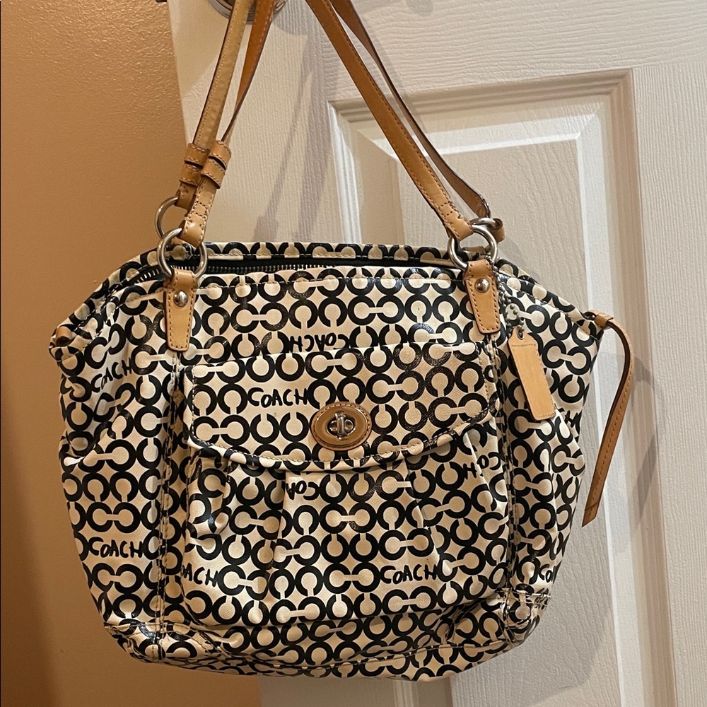 Coach Black and Cream Signature Shoulder Bag